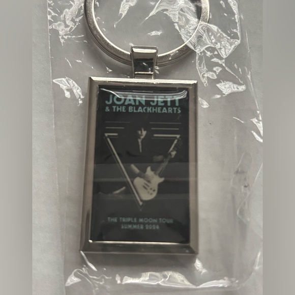 Joan Jett and The Blackhearts VIP Merch Bundle - Picture 4 of 4